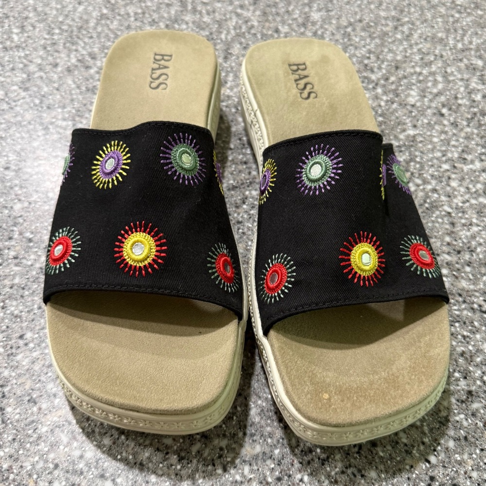 Bass Janda Womens 10M Black Embroidered Sunburst Platform Slide Sandals 90s Y2K